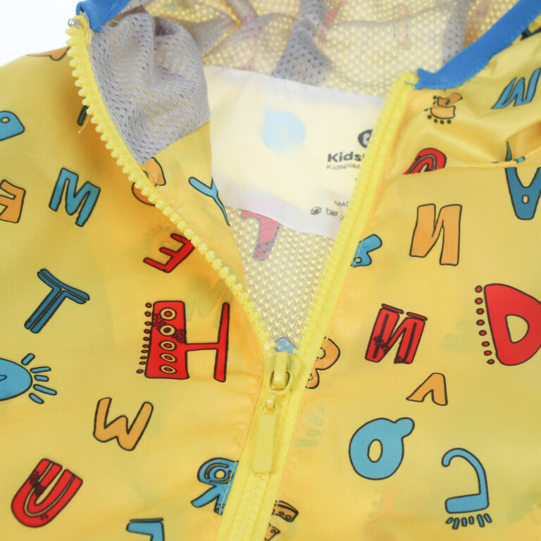 ao-gio-kidsplaza-in-hinh-chu-cai-1y-m20t-vang-3_1.jpg