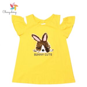 Áo rơi vai bé gái Chong Chóng cườm lật thỏ