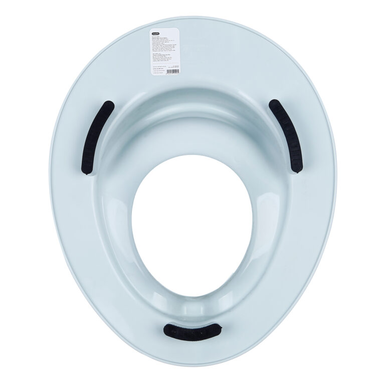 be-ngoi-toilet-tre-em-notoro-0401-04.jpg be-ngoi-toilet-tre-em-notoro-0401-04.jpg