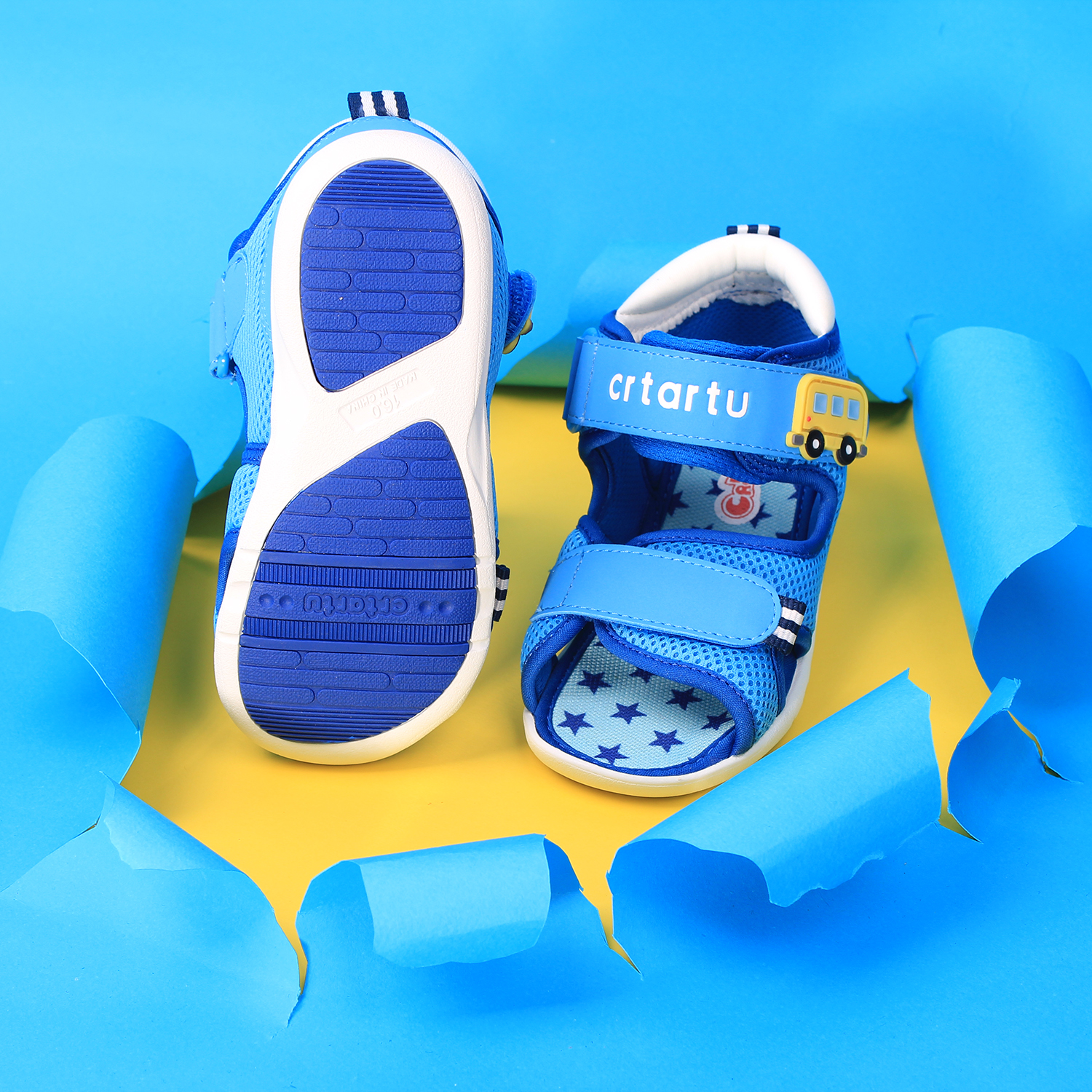 Phần đế Dép Sandal Thời Trang Cao Cấp Cho Bé Crtartu XZ65-B có đường vân, chống trơn trượt