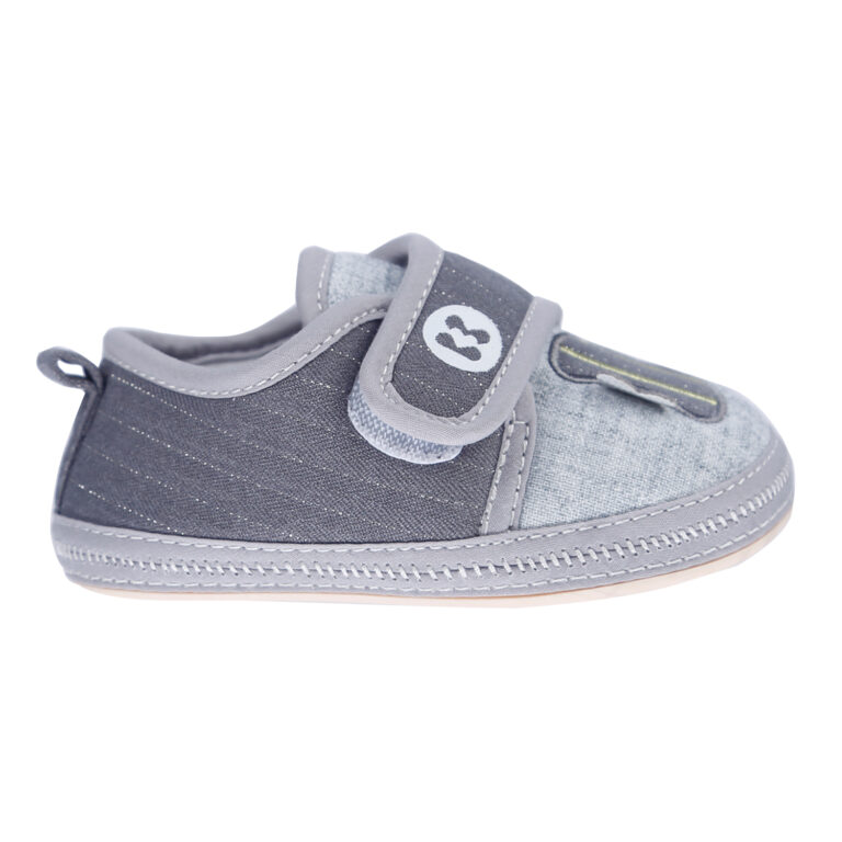 giay-tap-di-kidsplaza-21k-s3-theu-hinh-con-ca-ghi-2.jpg