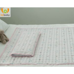 Gối 3D l&agrave;m m&aacute;t LOLBaby Polar Bear Pink