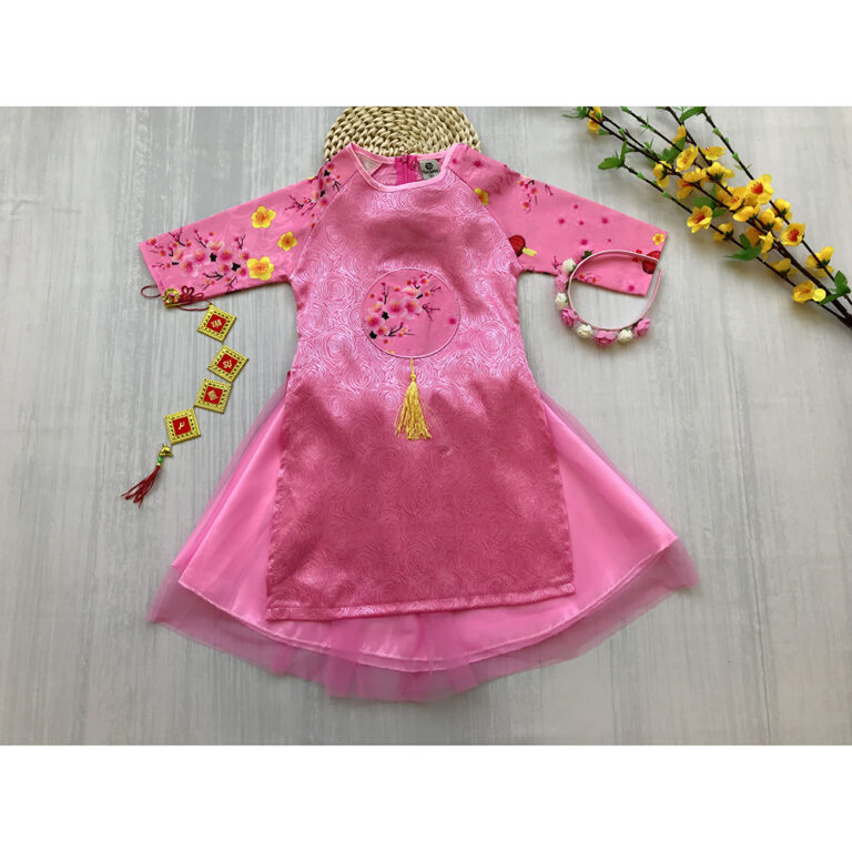 httpsmedia.bibomart.netubbmproduct201901092210ao-dai-hoa-dao-vang_1.jpg