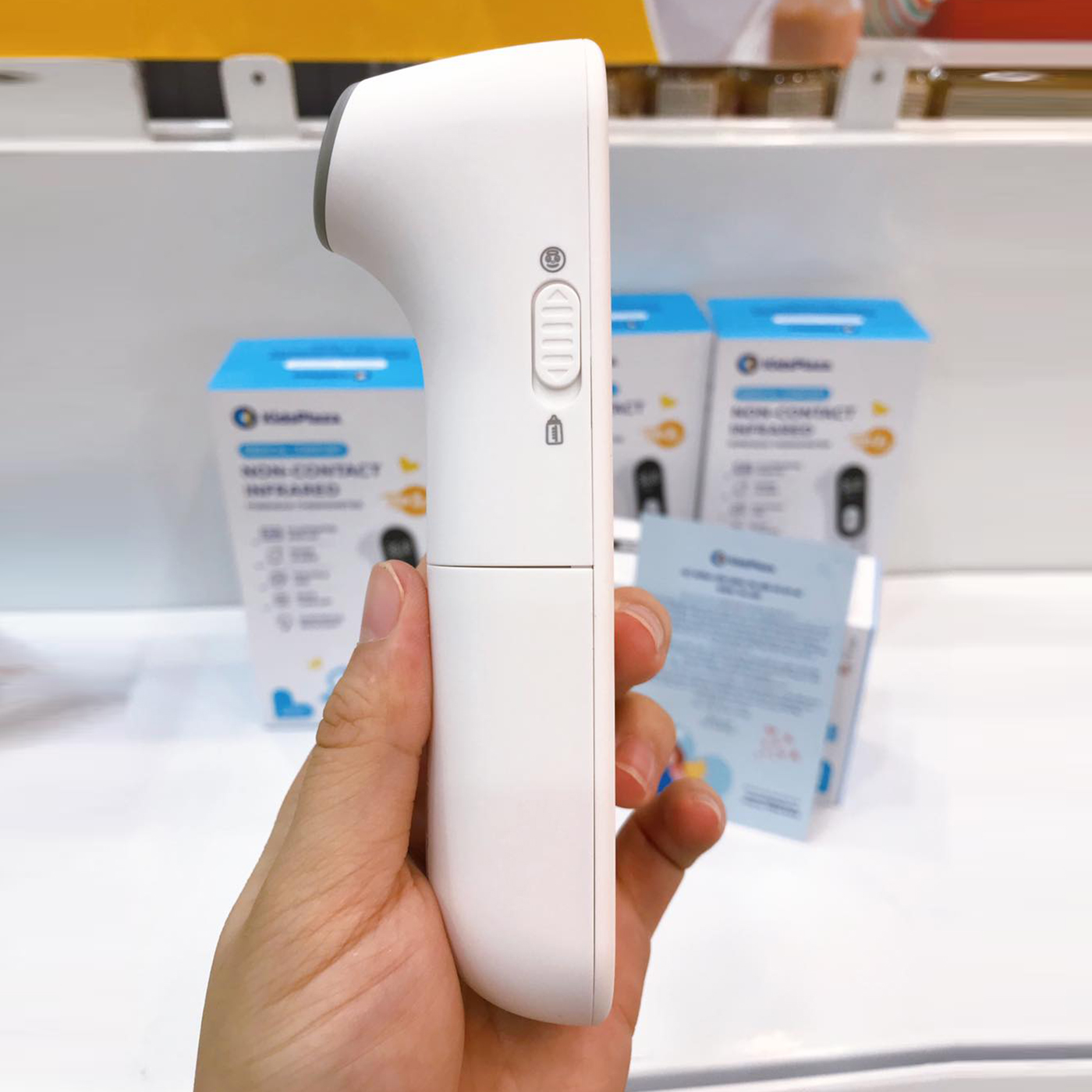 Nhiệt kế hồng ngoại MBVT''S Medical Comfort HW-B05 4 Nhiệt kế hồng ngoại MBVT''S Medical Comfort HW-B05