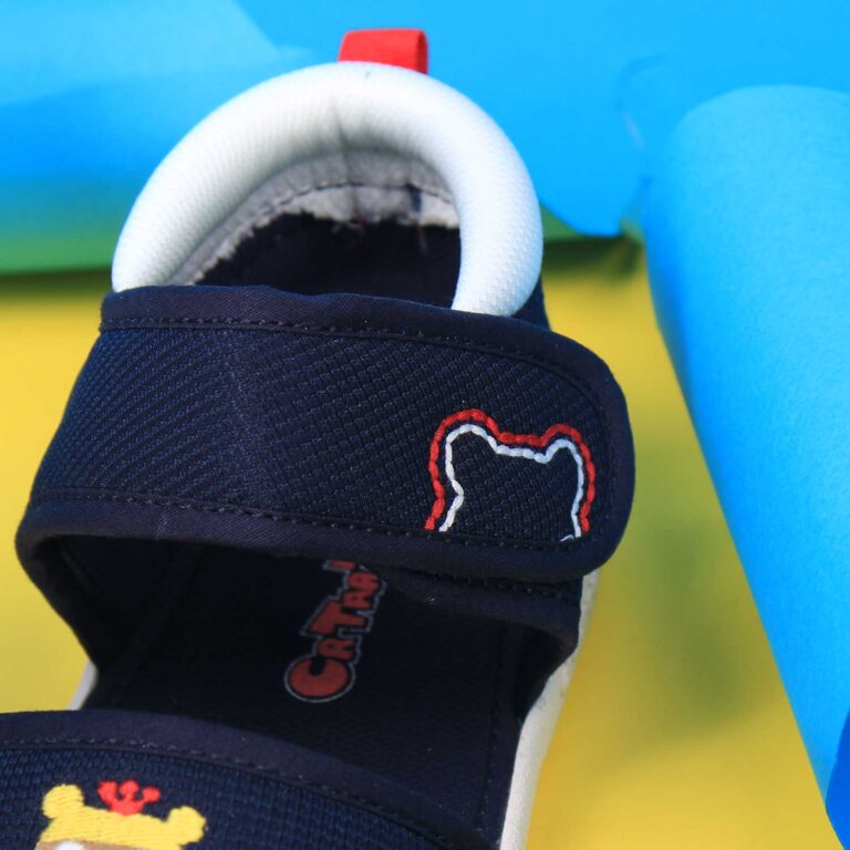 sandal-thoi-trang-cho-be-cao-cap-crtartu-xz15-b-6.jpg